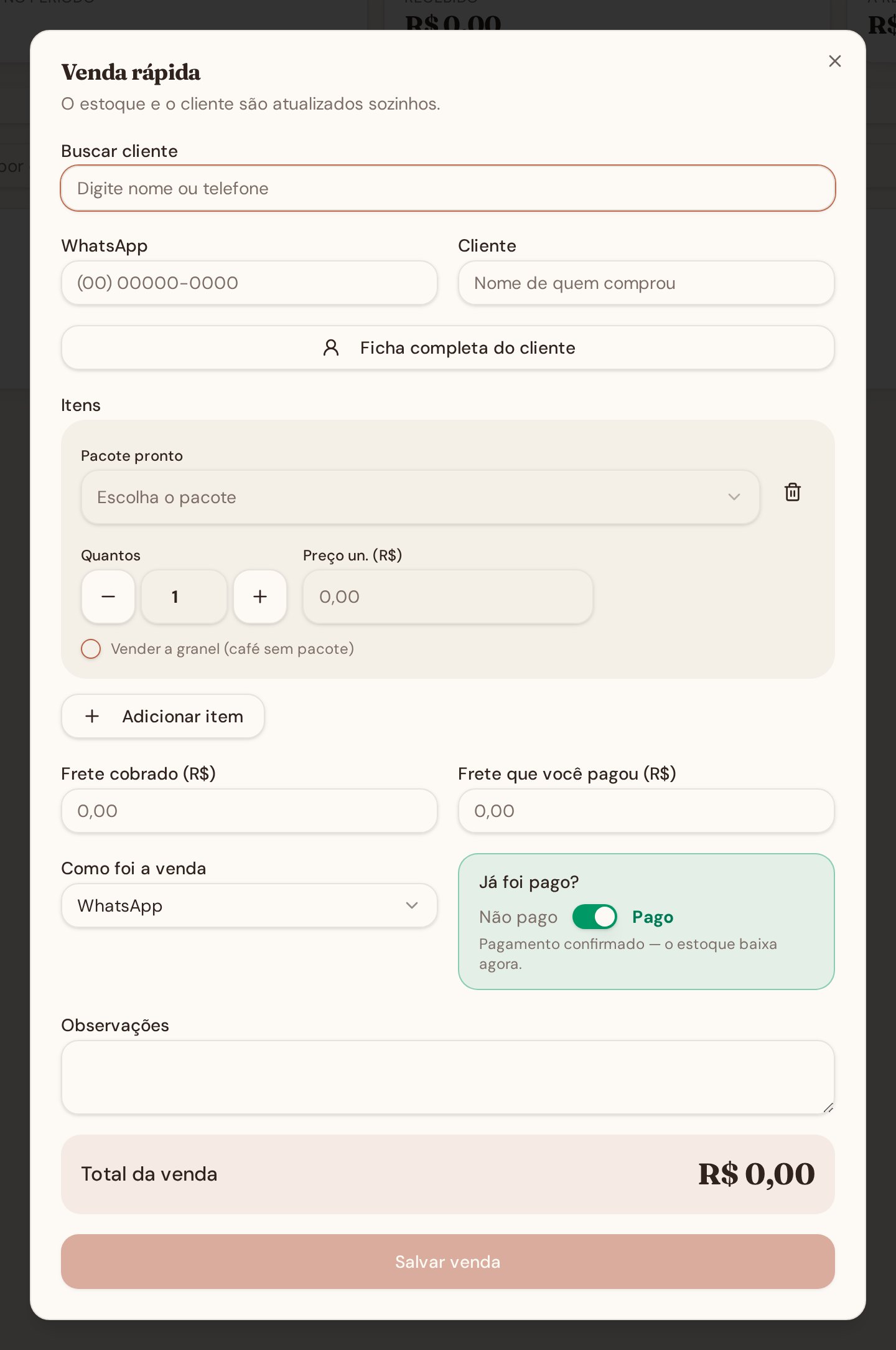 Modal de venda rápida com cliente, itens, forma de pagamento e total
